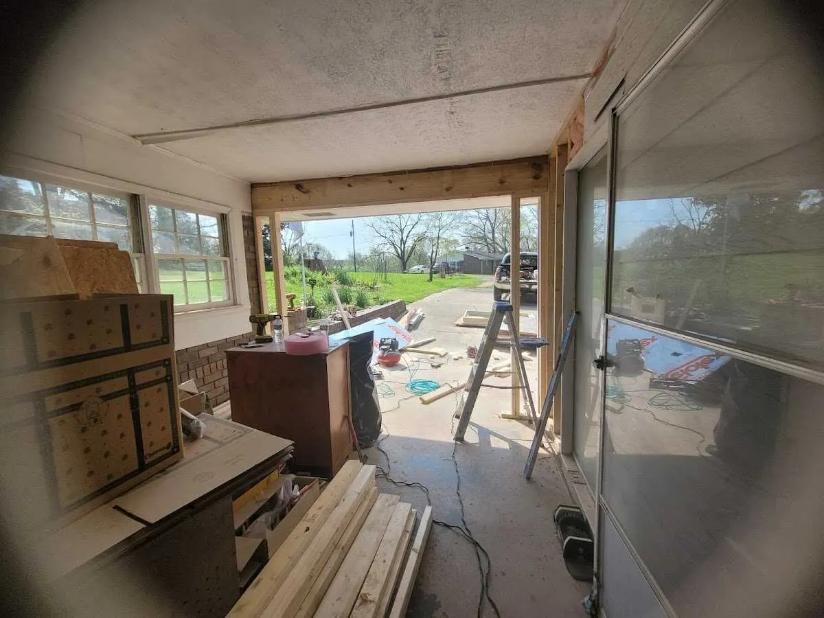 Air movers and dehumidifier for Drying & Dehumidification in Philipstown